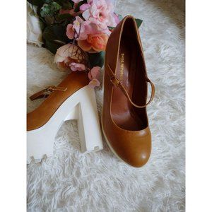 SHOE REPUBLIC LA platform heels size 7